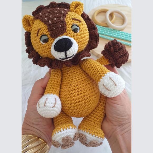 Leão Amigurumi Personalizado