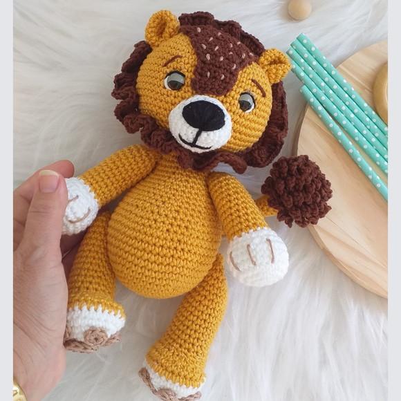 Leão Amigurumi Personalizado