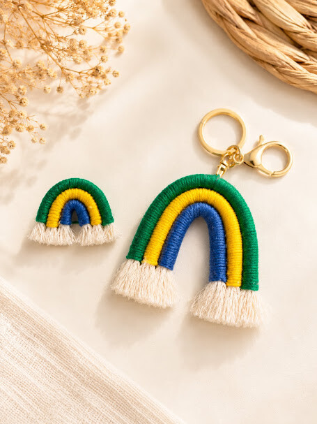 Arco Iris chaveiro e mini broche