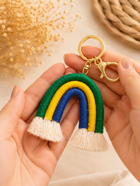 Arco Iris chaveiro e mini broche