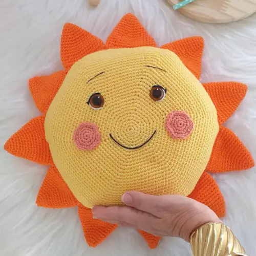 Almofada Personalizada Bebê Amigurumi Sol
