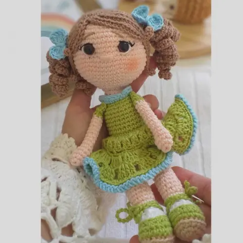 Boneca Leonor Amigurumi Personalizada
