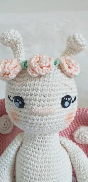 Borboleta Flor Amigurumi Personalizada