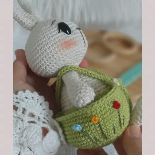 Coelho Amigurumi Personalizado
