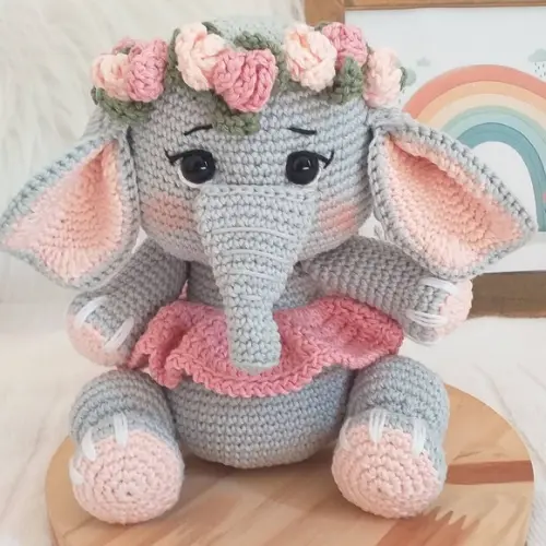 Elefanta Abigail Amigurumi Personalizada