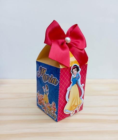 Caixa Milk Branca de Neve Personalizada