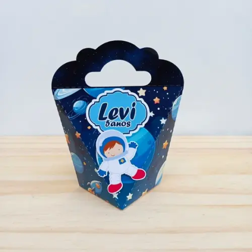Caixa Coração Astronalta Personalizada