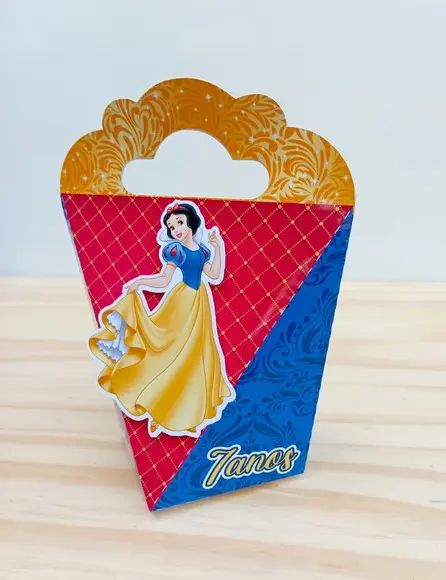 Caixa Coração Branca de Neve Personalizada