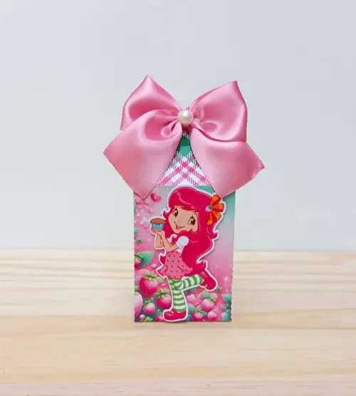 Caixa Milk Moranguinho Personalizada