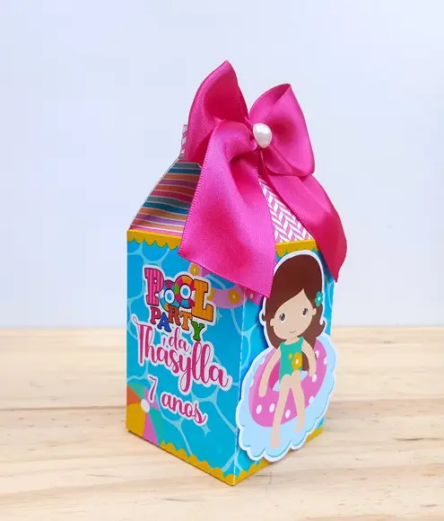 Caixa Milk Pool Party Personalizada Menina