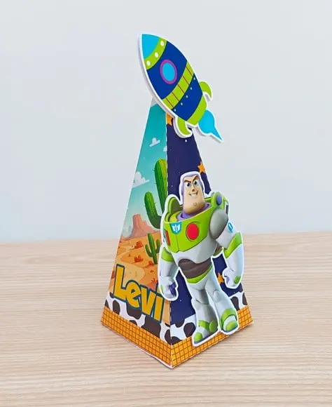 Lembrancinha Toy Story Caixa Pirâmide Personalizada