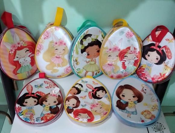 Bolsinha Oval de Páscoa Princesa e Super Heróis