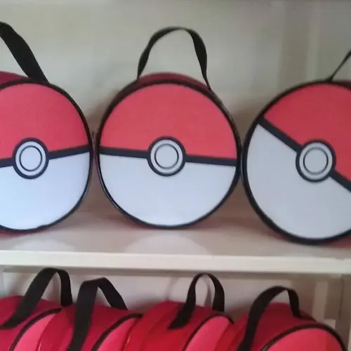 Bolsa Redonda Pokebola 19x19x7