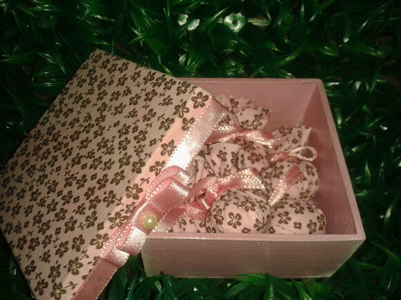 Caixa de Mdf com saches