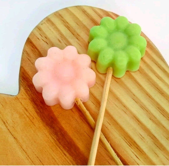 Sabonete flor no palito