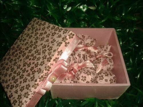 Caixa de Mdf com saches