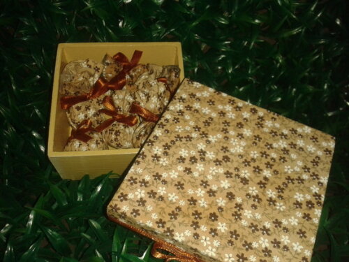 Caixa de Mdf com saches