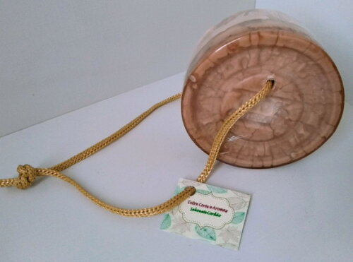 Sabonete 100%artesanal com cordão