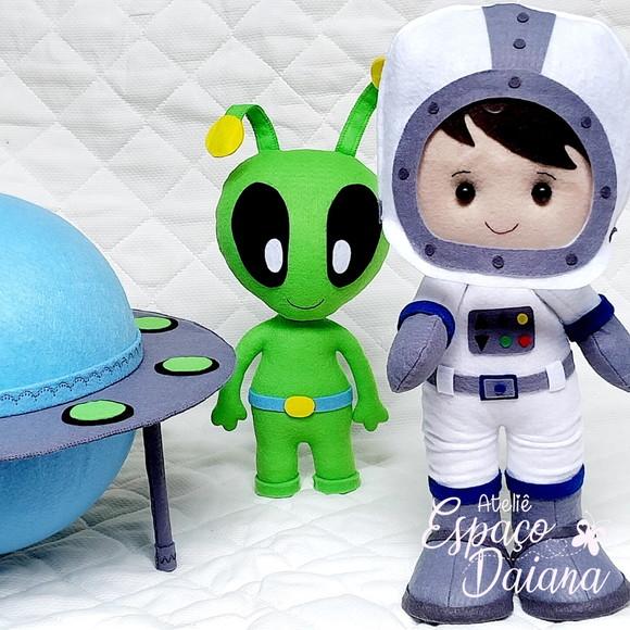 Kit Astronauta/Alien/Nave em Feltro – Decoração Festa Espacia