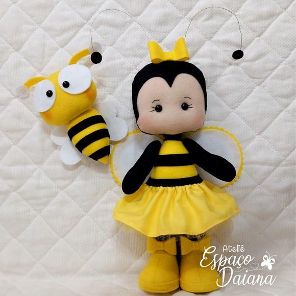 Boneca Abelha em Feltro / Decoração Festa Infantil / Festa Jard