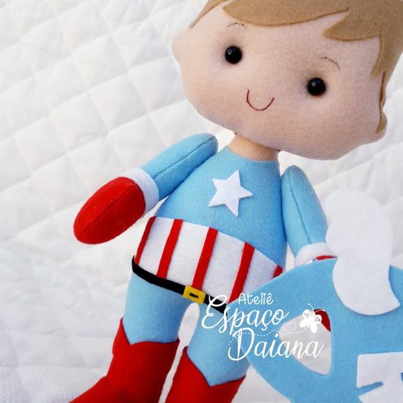 Capitão America em Feltro - Vingadores