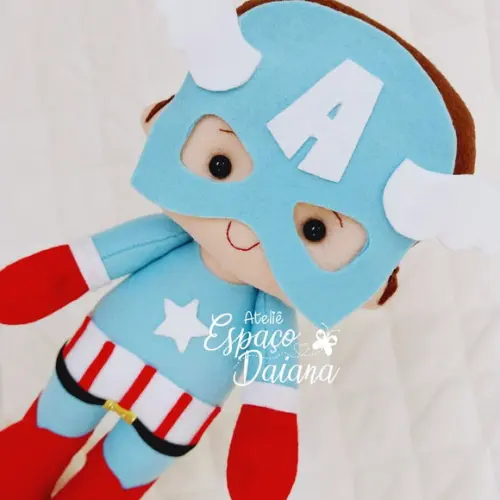 Capitão America em Feltro - Vingadores