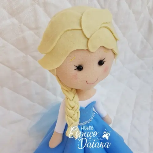 Elsa Frozen em Feltro / Decoração Festa Infantil Frozen