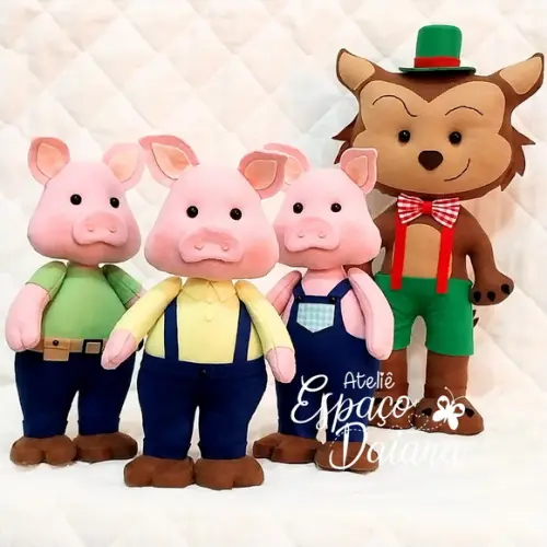 os 3 Porquinhos e Lobo Mau em Feltro