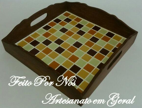 Bandeja em Mosaico