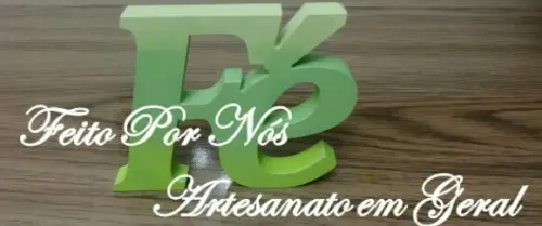 Palavra Fé em MDF