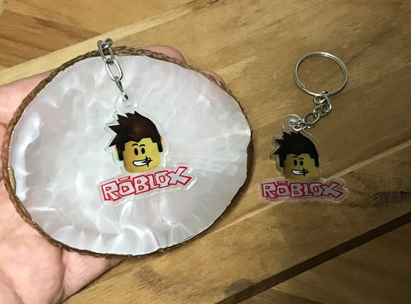 Chaveiros e Lembrancinhas Roblox Raglan