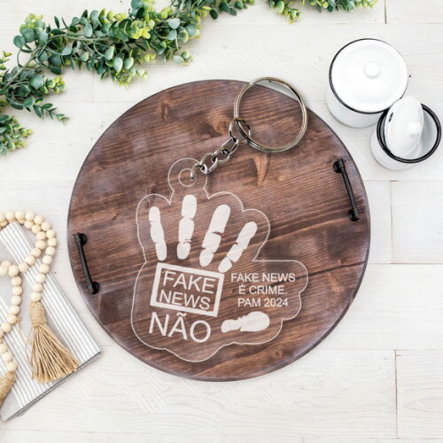 Chaveiro e Lembrancinha Fake News Kit 10 Unidades