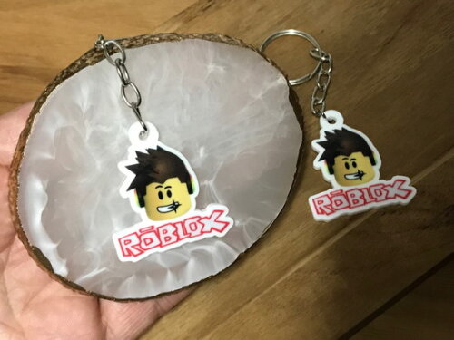 Chaveiros e Lembrancinhas Roblox Raglan