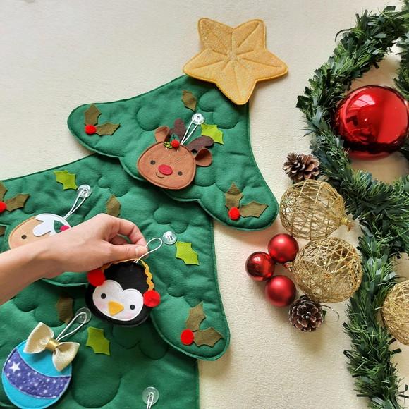 Árvore de Natal Montessoriana Interativa