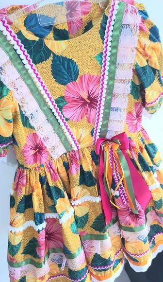 Vestido Caipira Flores 6 Anos