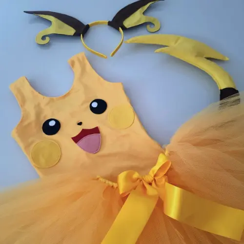 Fantasia Raichu com Cauda