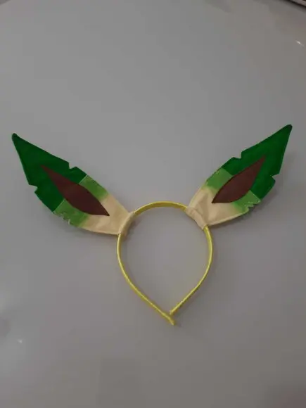 Tiara Pokémon Leafeon