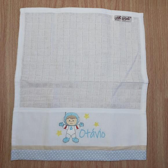 Cueiro Flanelado e Fralda Boca Personalizado Astronauta Azul