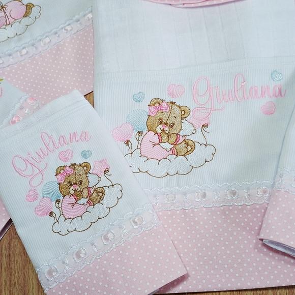 Kit Fralda Bordada e Personalizadas Ursinha Rosa Enxoval