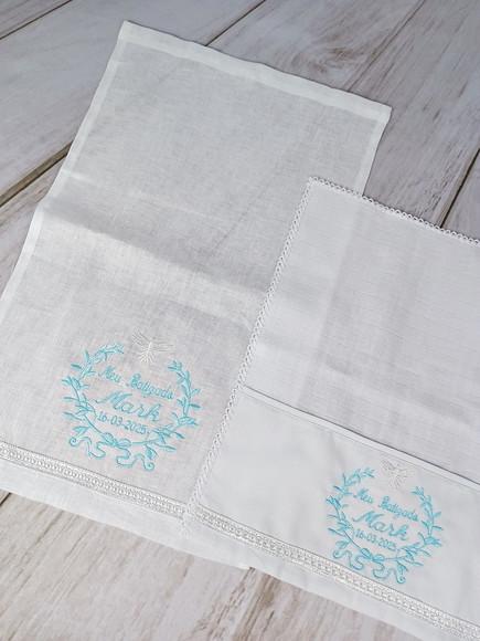 Kit Toalha Batismo Bordada Linho Vela Decorada e Fralda Boca