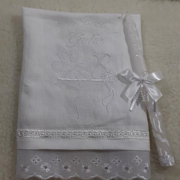 Kit Toalha Batizado Cambraia de Linho Bordada Vela Decorada