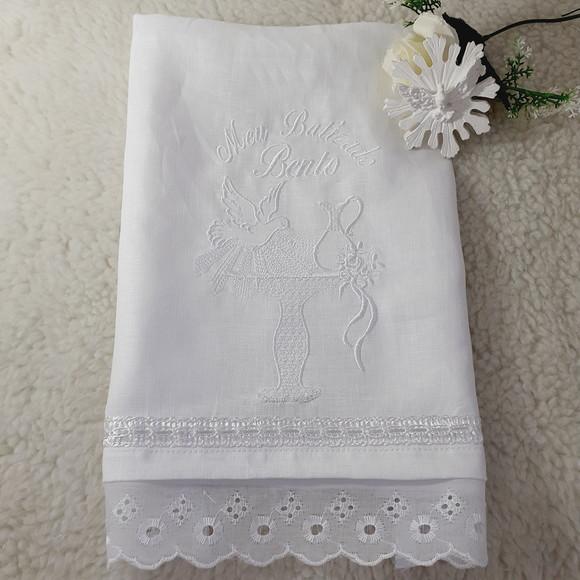 Kit Toalha Batizado Cambraia de Linho Bordada Vela Decorada