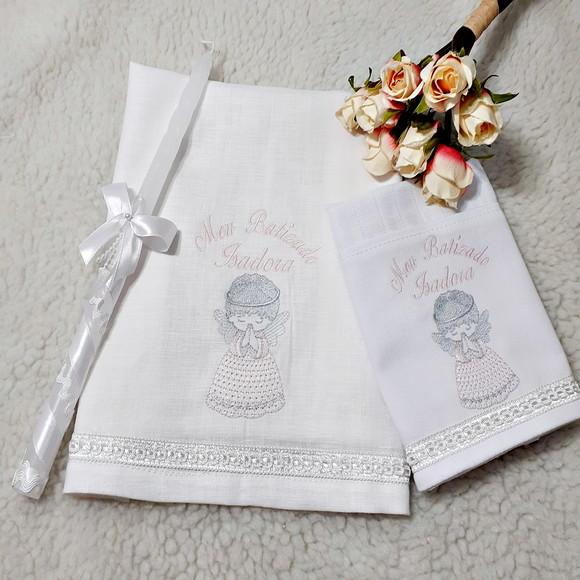 Kit Toalha Batizado em Linho, Vela e Fralda Personalizada