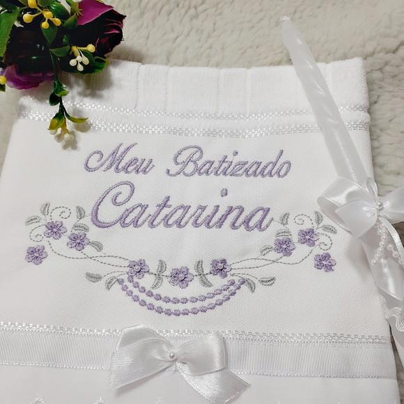 Kit Toalha Batizado Personalizada Flores Lavanda e Vela