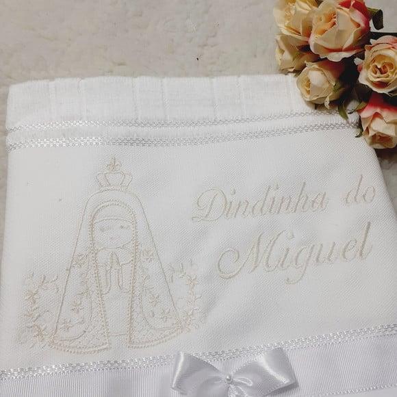 Presente Madrinha de Consagração Toalha Lavabo Bordada