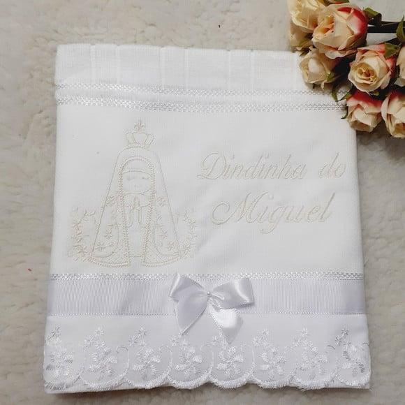 Presente Madrinha de Consagração Toalha Lavabo Bordada