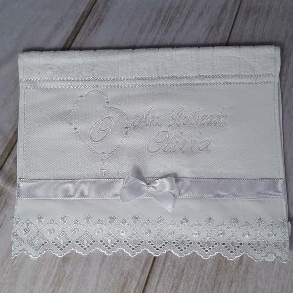Toalha Batismo Personalizada Branca e Vela Decorada