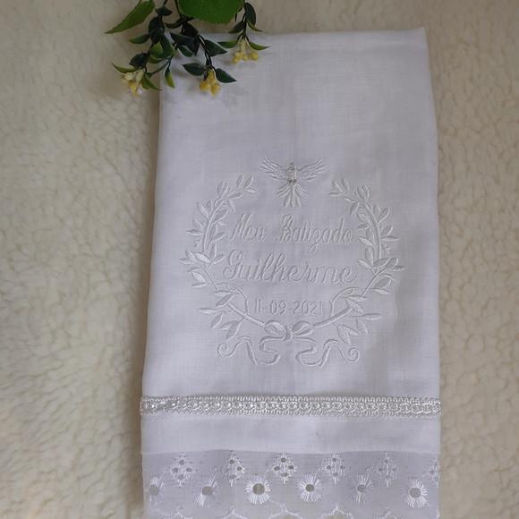 Toalha Batizado Cambraia Linho Espírito Santo Vela Decorada
