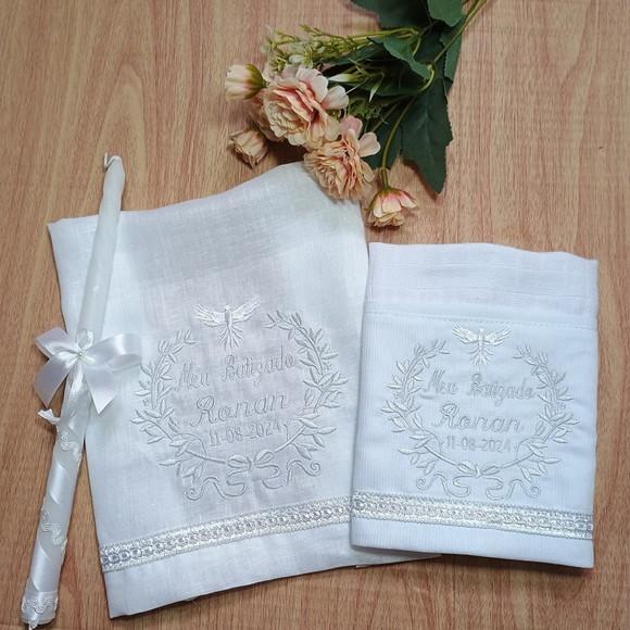 Toalha Batizado Cambraia Linho Vela Decorada e Fralda Boca