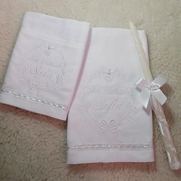 Toalha Batizado Cambraia Linho Vela e Fralda Bordado Branco
